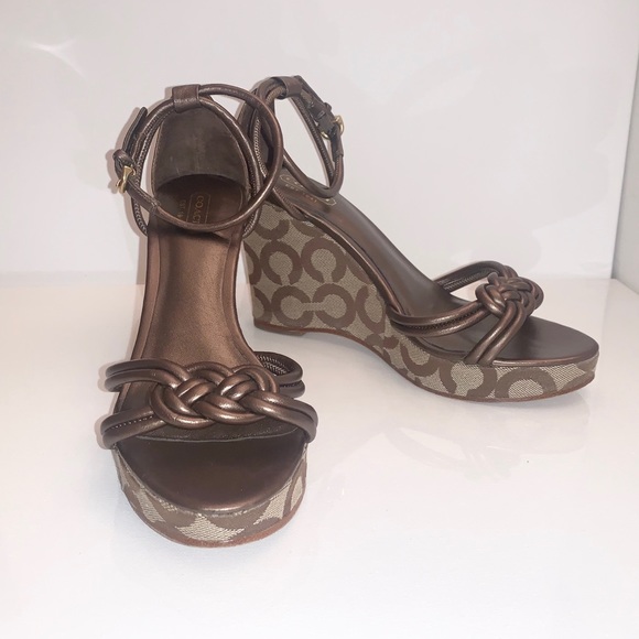 Coach Wedges - Picture 5 of 7